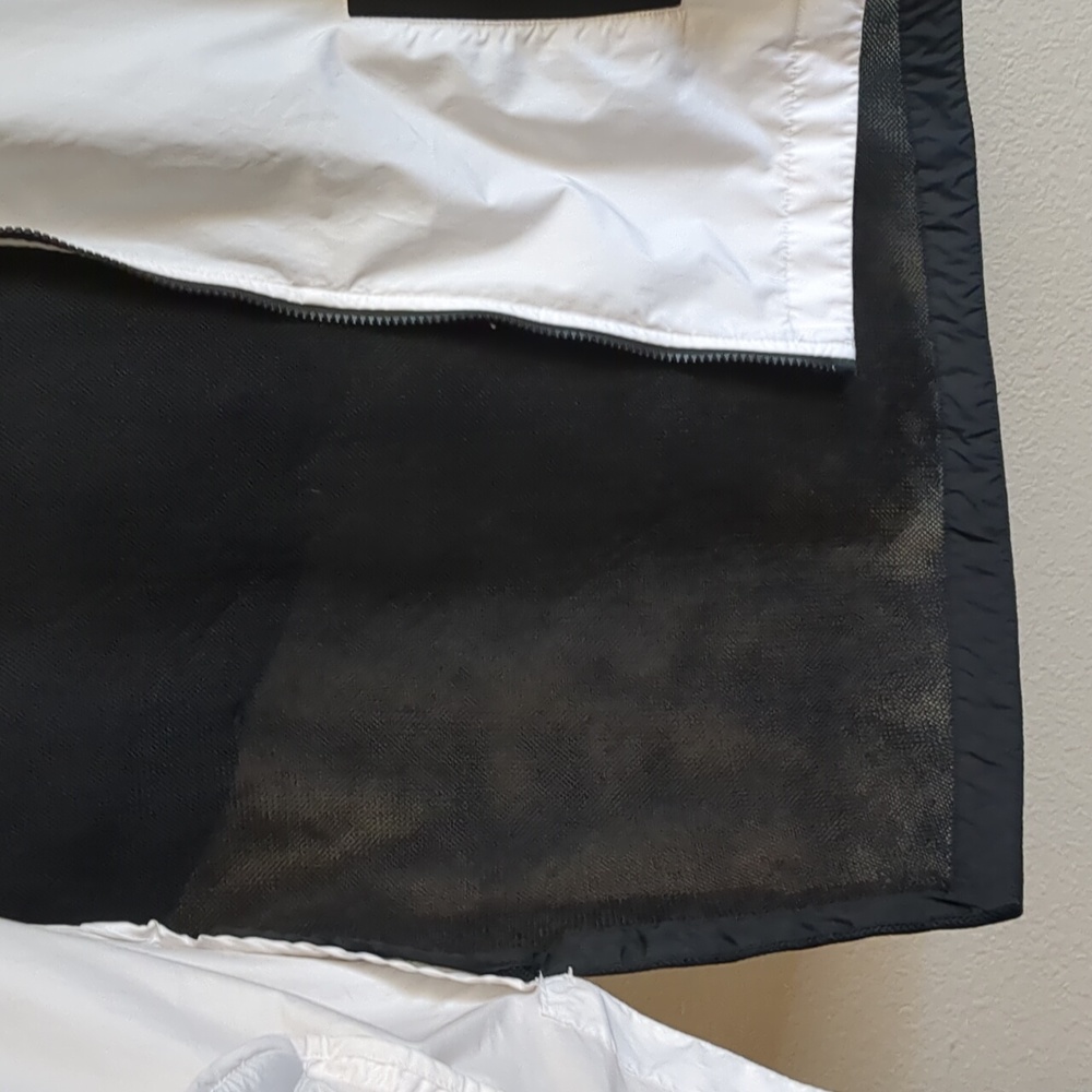 NIKE tech oversized vest black & white size Large - Picture 5 of 11